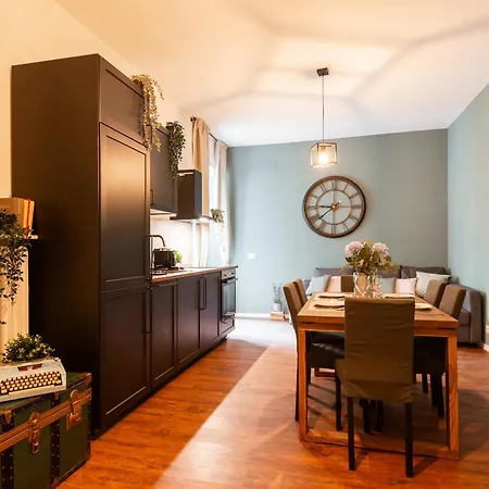 Piacentino Homes Re di Roma apartment-3